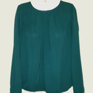 Forever 21 long sleeves top. Size S